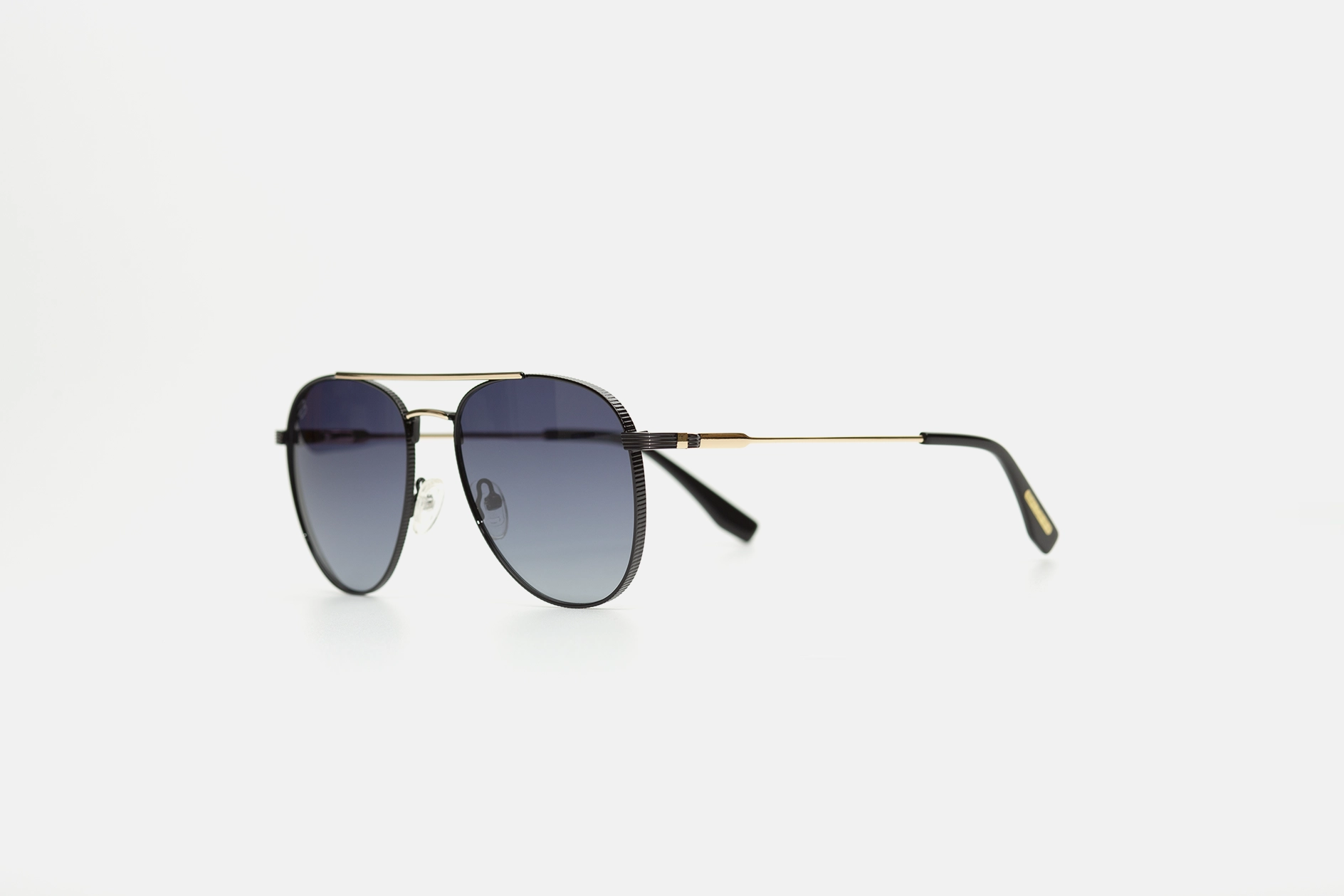 2419 MM 801 - gallery image